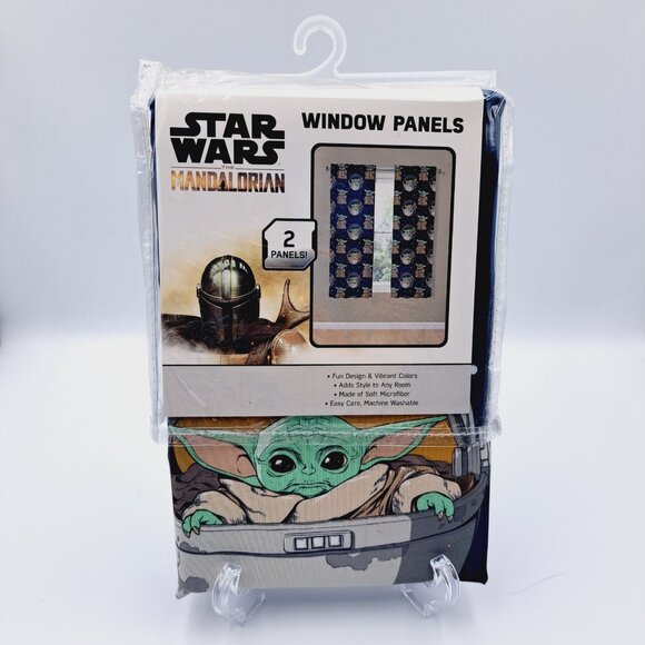 Disney Star Wars The Mandalorian Baby Yoda Window Panels - Picture 1 of 8